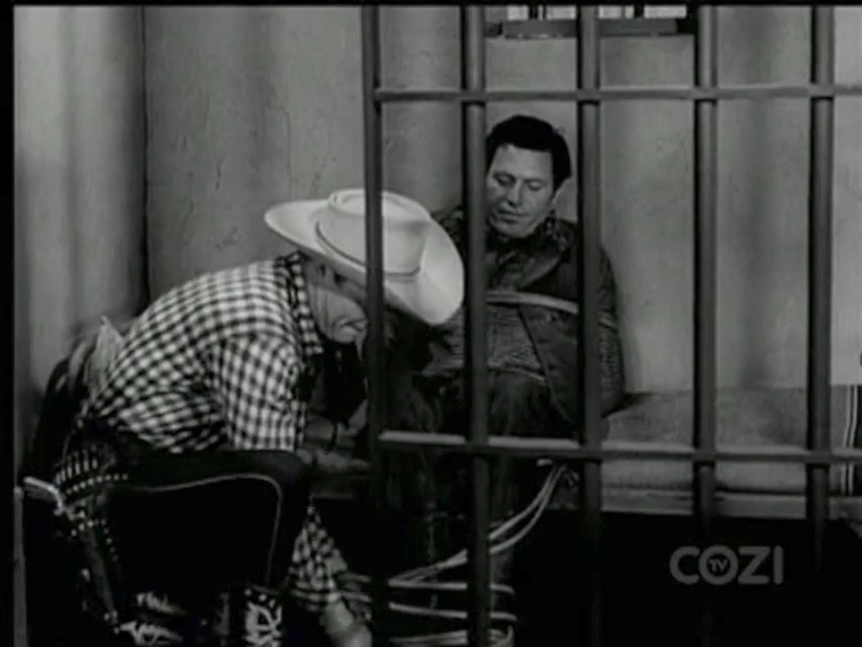 Guys in Trouble - Chuck Roberson in The Roy Rogers Show - Bullets and a ...